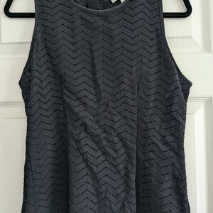 Beautiful Woven Banana Republic Top 12 Petite